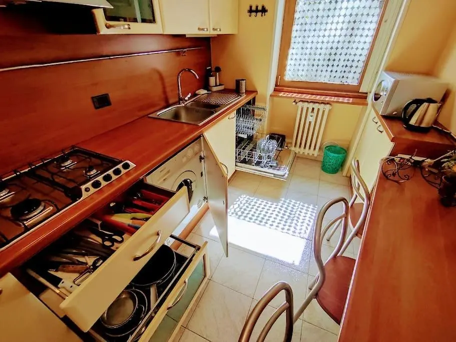 Mi Affaccio Sulla Piazza Apartment Milan Italy